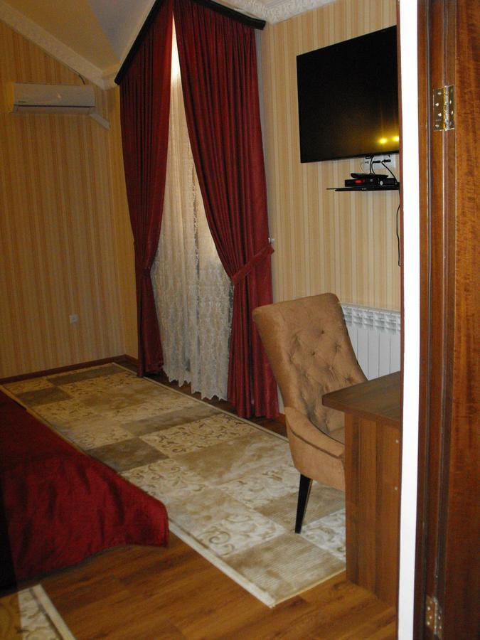 Complex Bella Vista Hotel Kyzylorda Exterior photo