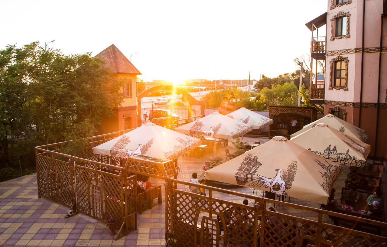 Complex Bella Vista Hotel Kyzylorda Exterior photo
